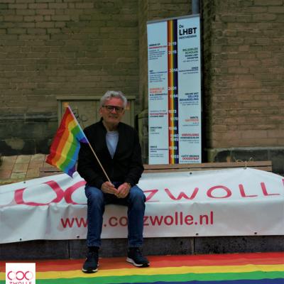 230415 Regenboogvlag actie Zwolle010.jpg