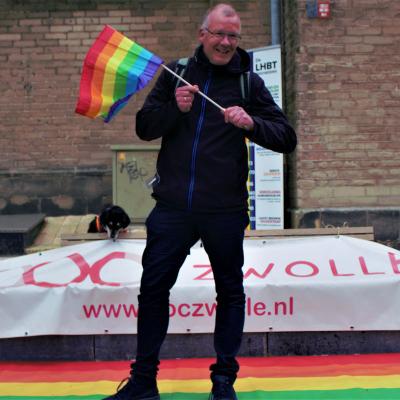 230415 Regenboogvlag actie Zwolle014.jpg
