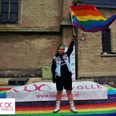 230415 Regenboogvlag actie Zwolle026.jpg