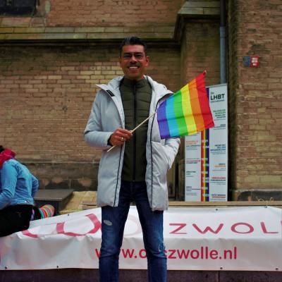 230415 Regenboogvlag actie Zwolle044.jpg